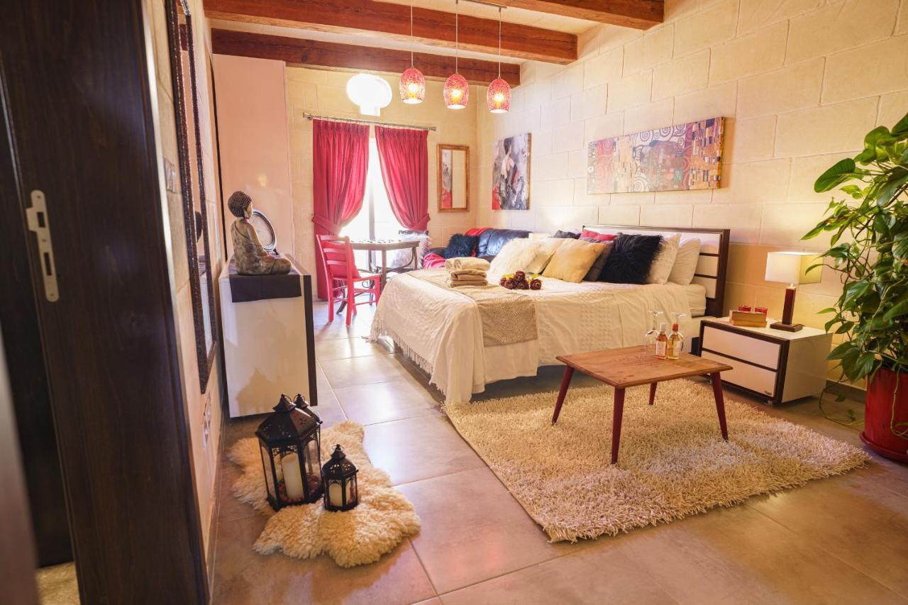 Qala Ajuga Luxury Boutique B&B מראה חיצוני תמונה