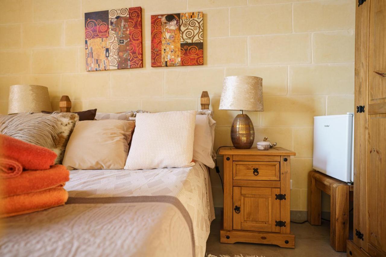 Qala Ajuga Luxury Boutique B&B מראה חיצוני תמונה